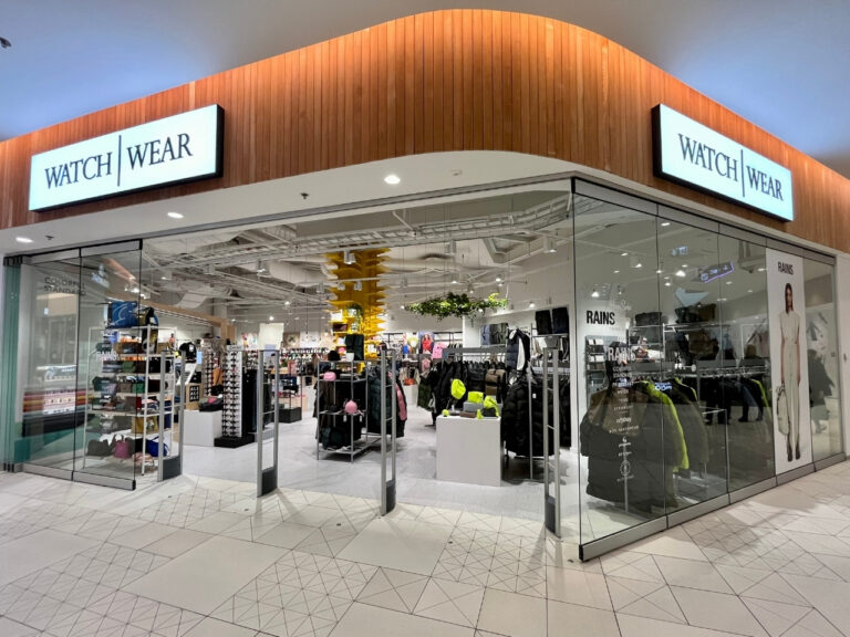 Watch Wear esinduskauplus Solaris Keskuses Liina Remmer sisearhitektuur